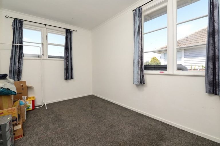 Photo of property in 75 Massey Street, Frankton, Hamilton, 3204