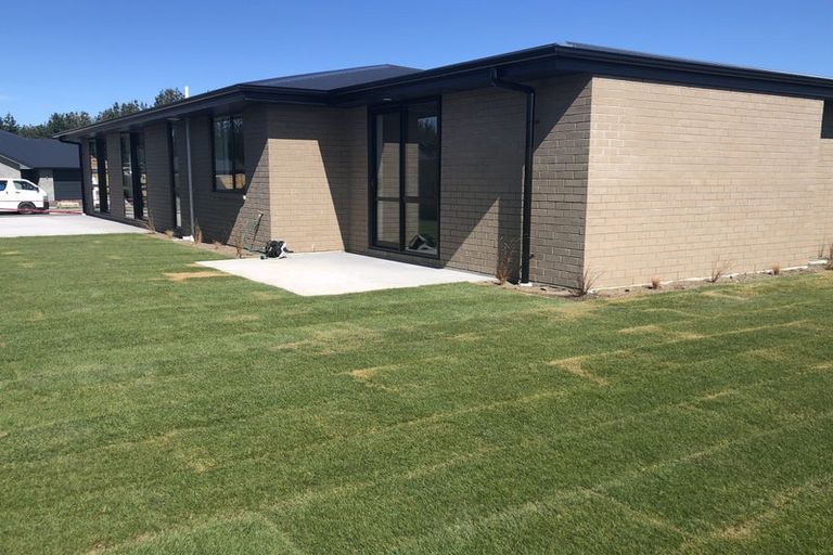 Photo of property in 32 Chris Drive, Rolleston, 7614