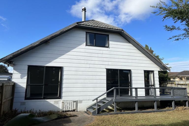 Photo of property in 1/109 Wattle Farm Road, Wattle Downs, Auckland, 2103