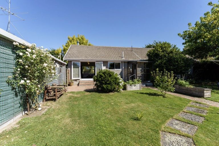 Photo of property in 6 Mcilraith Street, Darfield, 7510