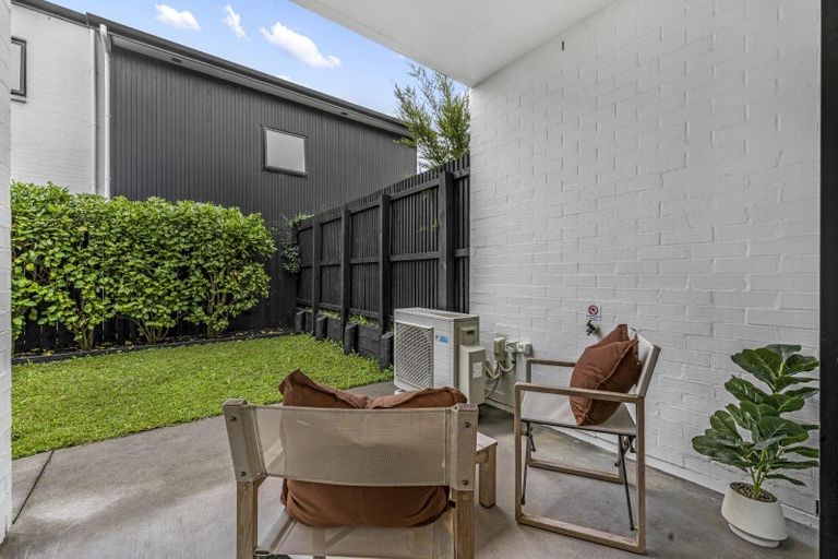 Photo of property in 16 Frank Gill Road, Hobsonville, Auckland, 0616