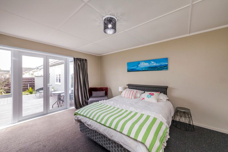 Photo of property in 15 Tyndall Street, Palmerston North, 4414