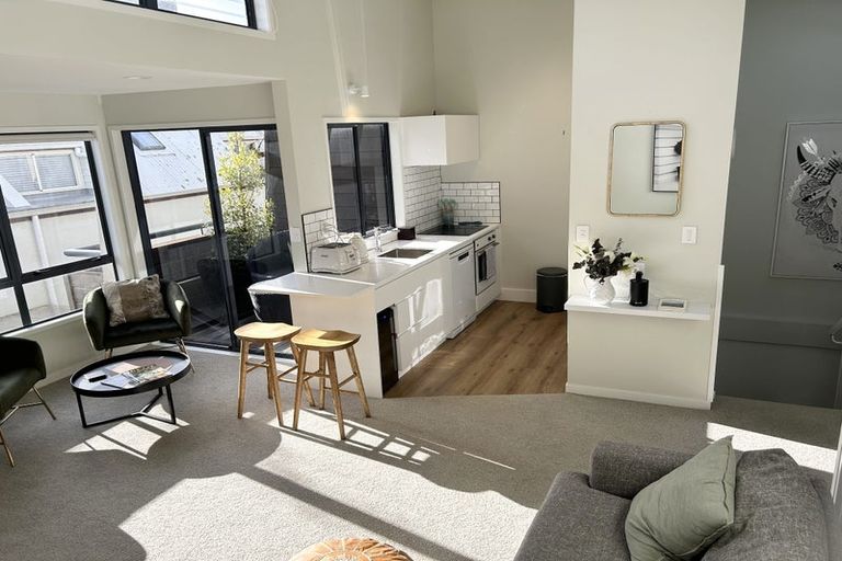 Photo of property in 36m Maunganui Road, Mount Maunganui, 3116