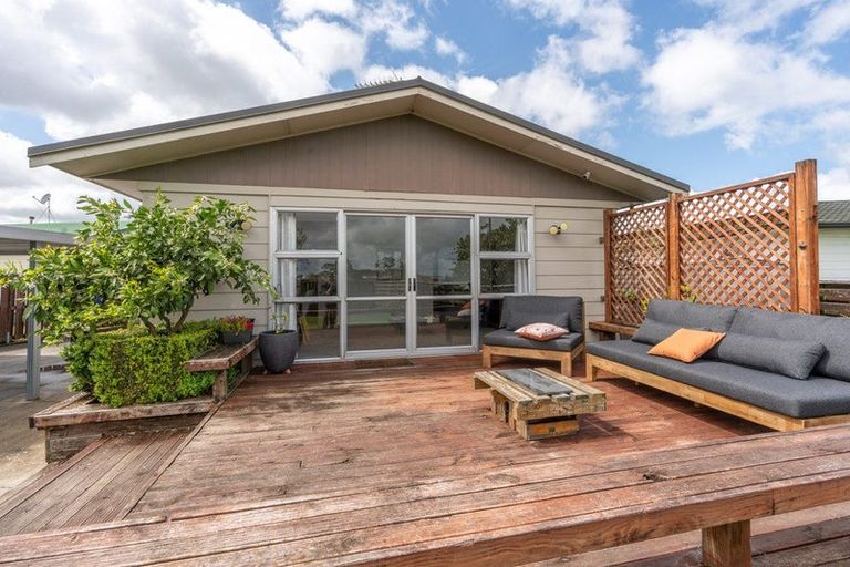 Photo of property in 38 Cecil Street, St Andrews, Hamilton, 3200