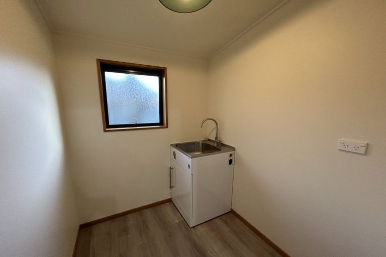 Photo of property in 14mt Aspiring College, 131 Plantation Road, Wanaka, 9305