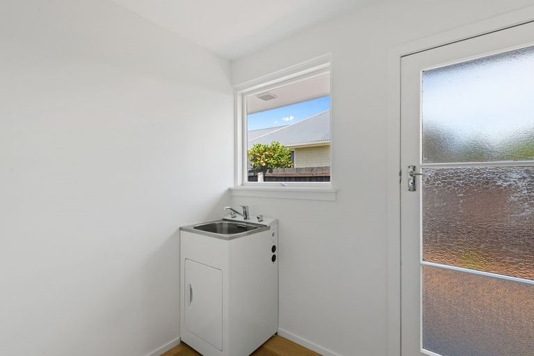 Photo of property in 2/225 Greers Road, Bryndwr, Christchurch, 8053