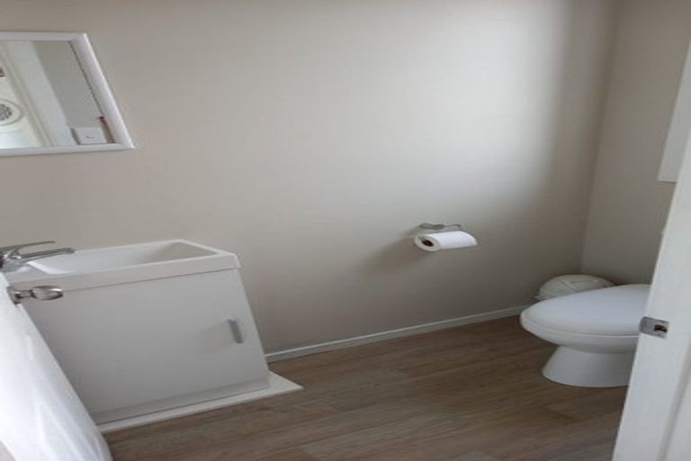 Photo of property in 10a Gregory Avenue, Islington, Christchurch, 8042