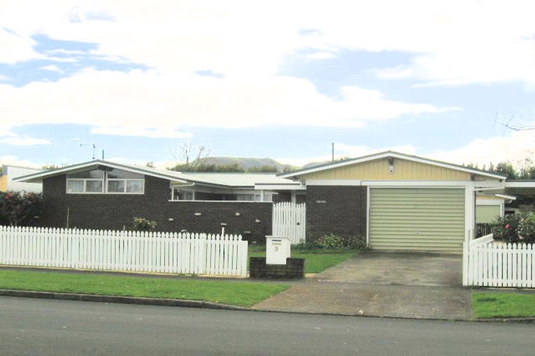 Photo of property in 9 Carlton Crescent, Te Kamo, Whangarei, 0112