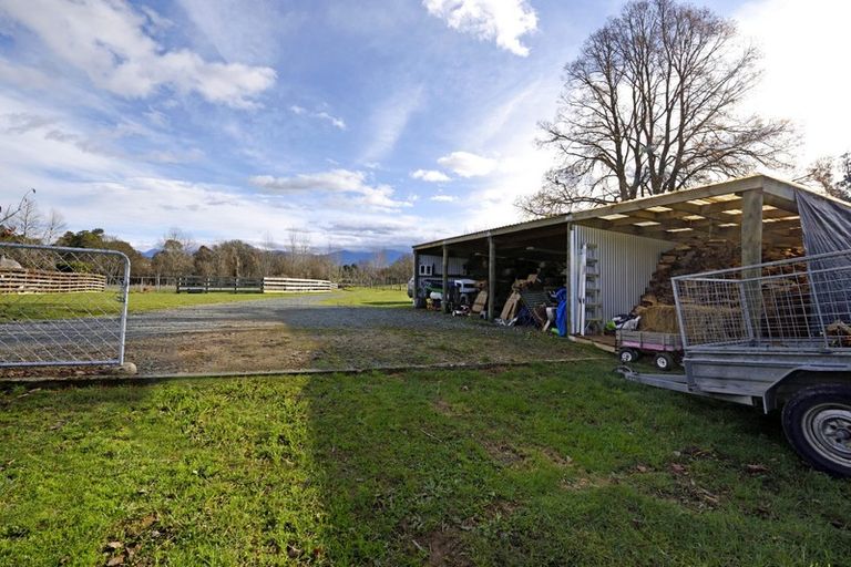 Photo of property in 11 Thorn Road, Dovedale, Wakefield, 7096