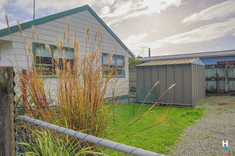 Photo of property in 65 Alexander Street, Greymouth, 7805