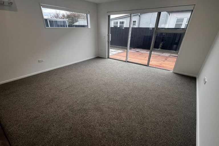 Photo of property in 4/51 Hills Road, Edgeware, Christchurch, 8013