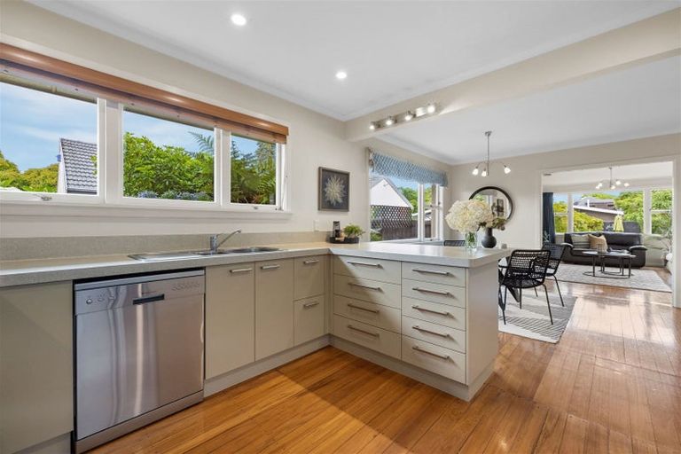 Photo of property in 89 Grahams Road, Burnside, Christchurch, 8041