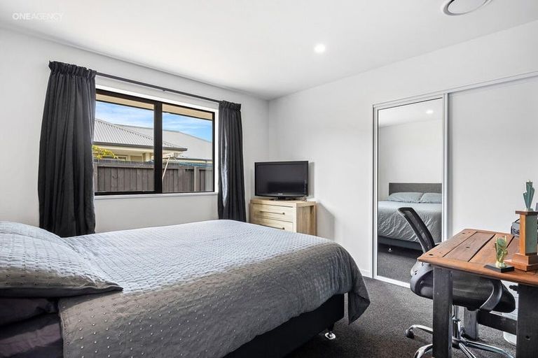 Photo of property in 71 Gladstone Road, Woodend, 7610