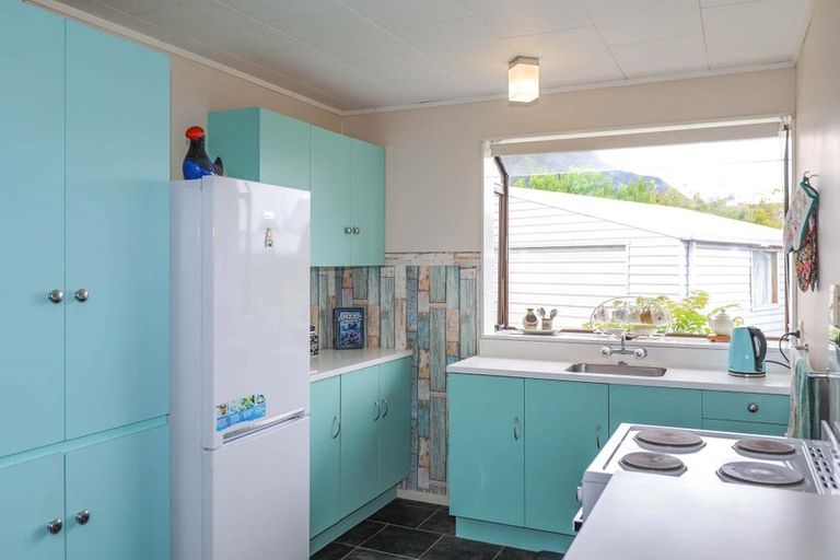 Photo of property in 1 Ward Street, Te Aroha, 3320