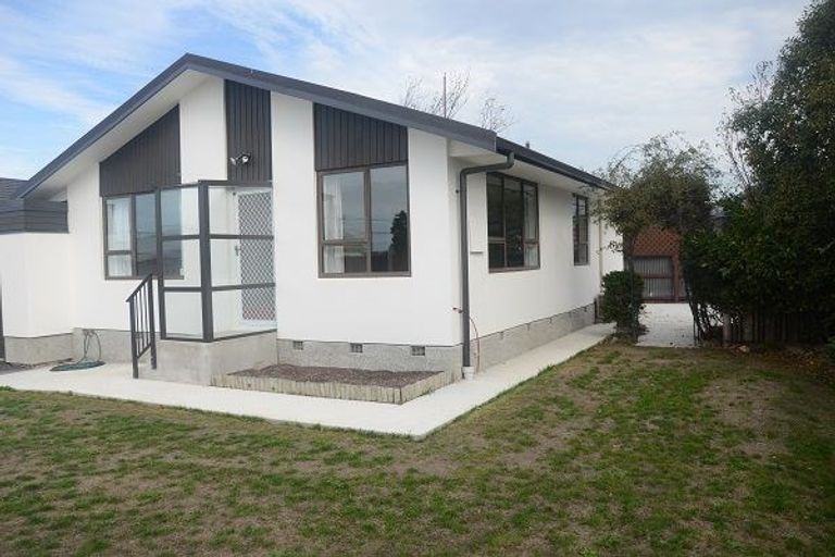 Photo of property in 16a Ottawa Road, Wainoni, Christchurch, 8061