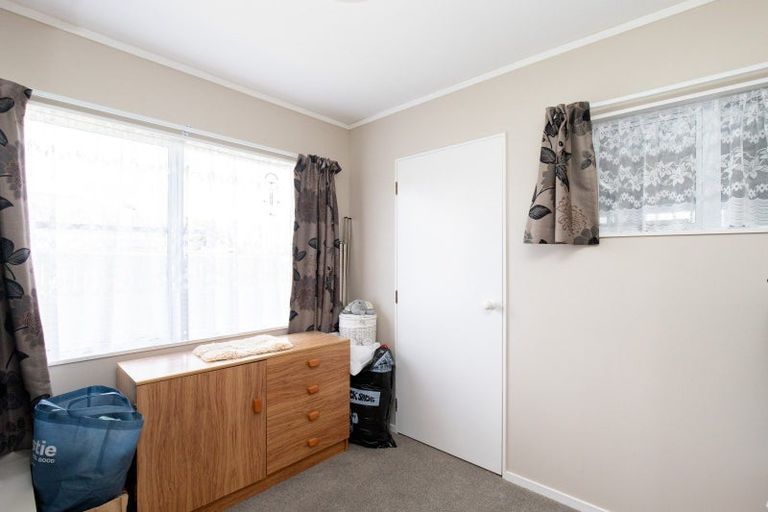 Photo of property in 2a Ranui Street, Ngatea, 3503