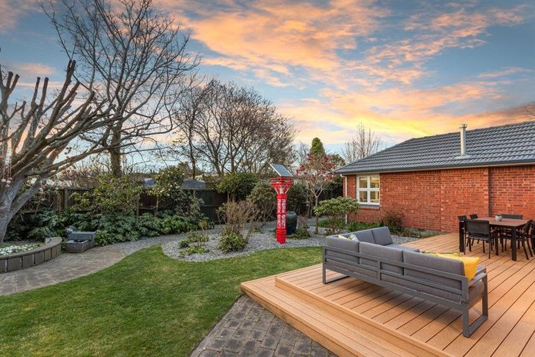 Photo of property in 53 Westburn Terrace, Burnside, Christchurch, 8041