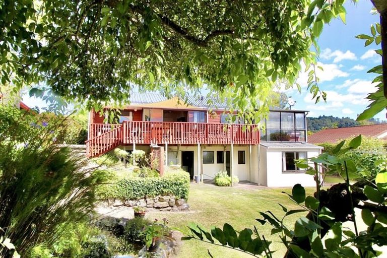 Photo of property in 16 Blackmore Drive, Lynmore, Rotorua, 3010