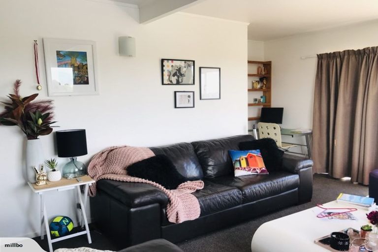 Photo of property in 8/5 Waipa Street, Birkenhead, Auckland, 0626