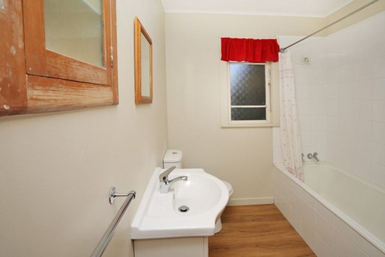 Photo of property in 5 Filleul Street, Gladstone, Invercargill, 9810