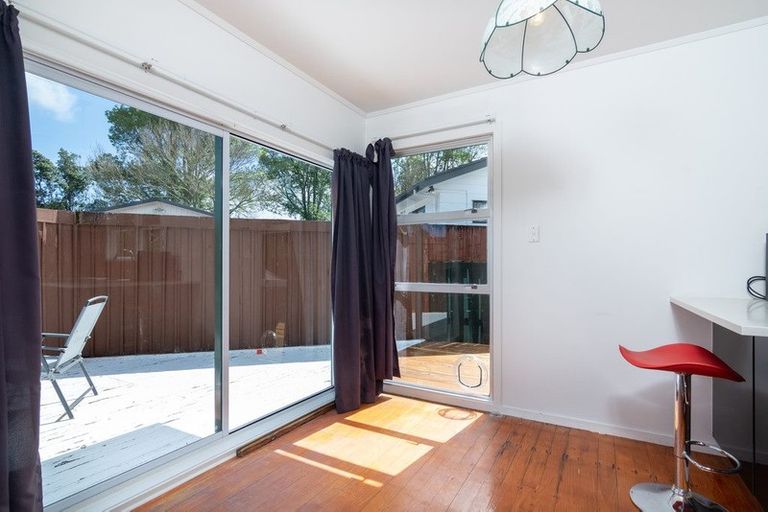 Photo of property in 86 Universal Drive, Henderson, Auckland, 0610