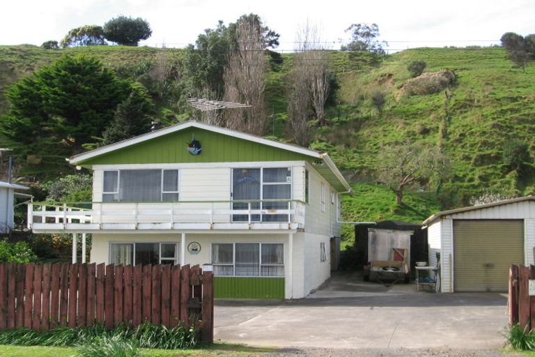 Photo of property in 910 Thames Coast Sh25 Road, Te Mata, Thames, 3575