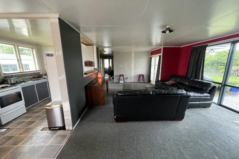 Photo of property in 10 Matata Place, Tokoroa, 3420