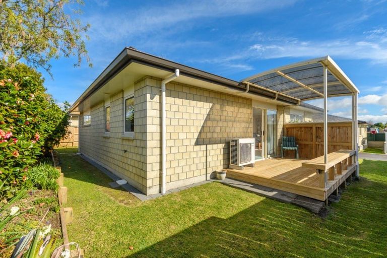 Photo of property in 3 Harmens Way, Greerton, Tauranga, 3112