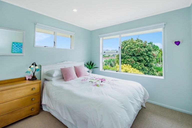 Photo of property in 3 Malfroy Lane, Raumati Beach, Paraparaumu, 5032