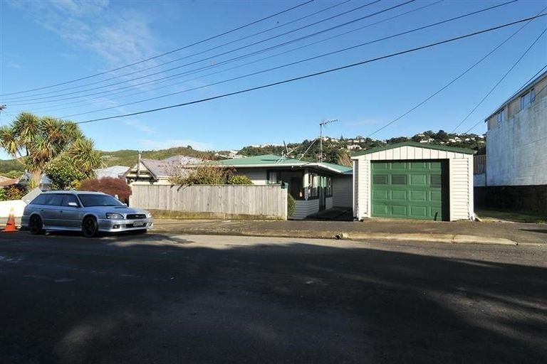 Photo of property in 24 Stanley Street, Berhampore, Wellington, 6023