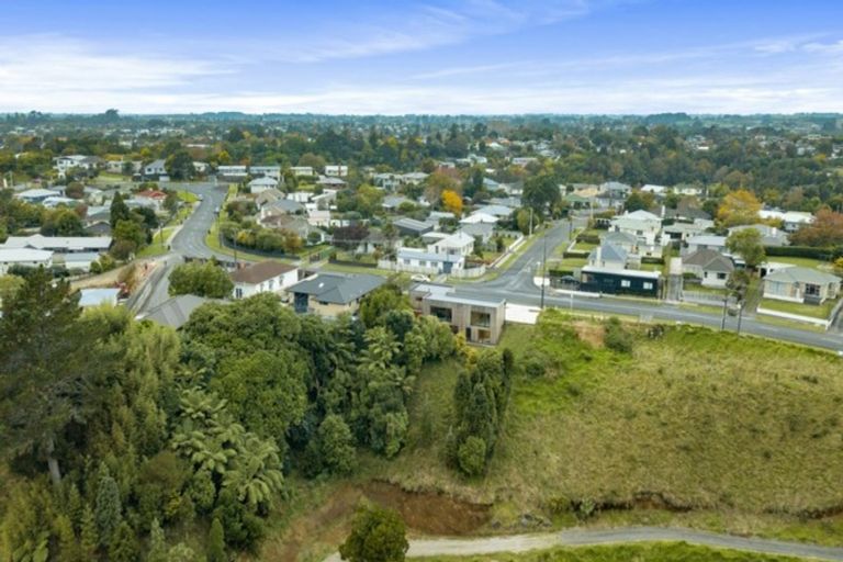 Photo of property in 286 Frankley Road, Ferndale, New Plymouth, 4310
