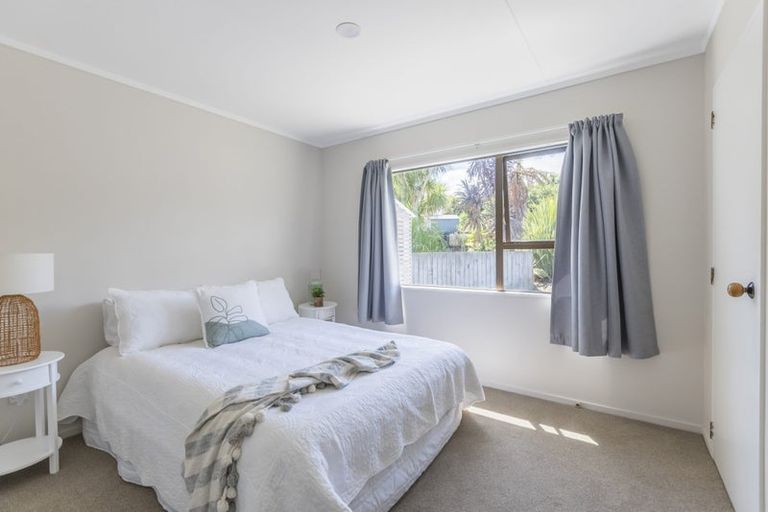 Photo of property in 3a Clunie Avenue, Raumati South, Paraparaumu, 5032