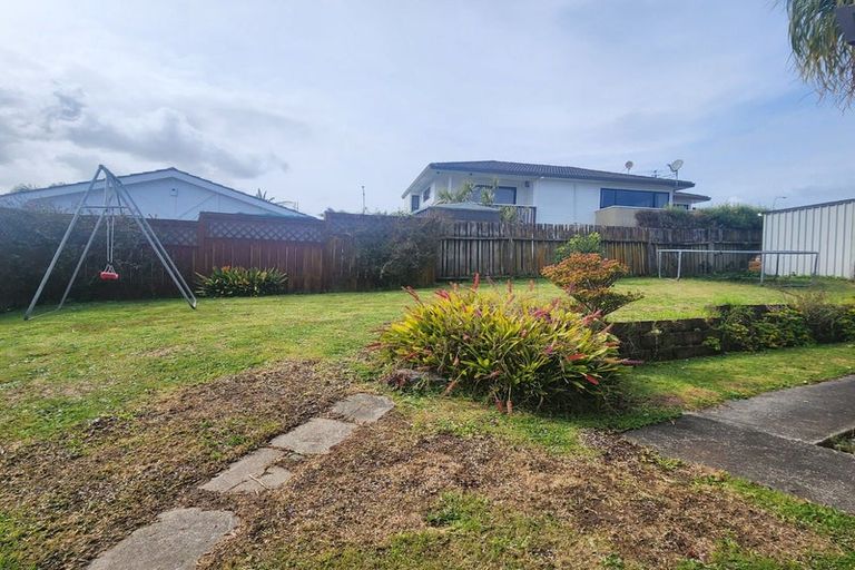 Photo of property in 12 Larkspur Court, The Gardens, Auckland, 2105