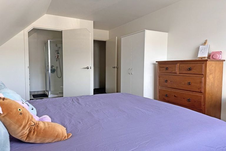 Photo of property in 20 Ethel Benjamin Place, North Dunedin, Dunedin, 9016