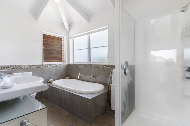 Photo of property in 13 Coutts Road, Pauanui, Hikuai, 3579