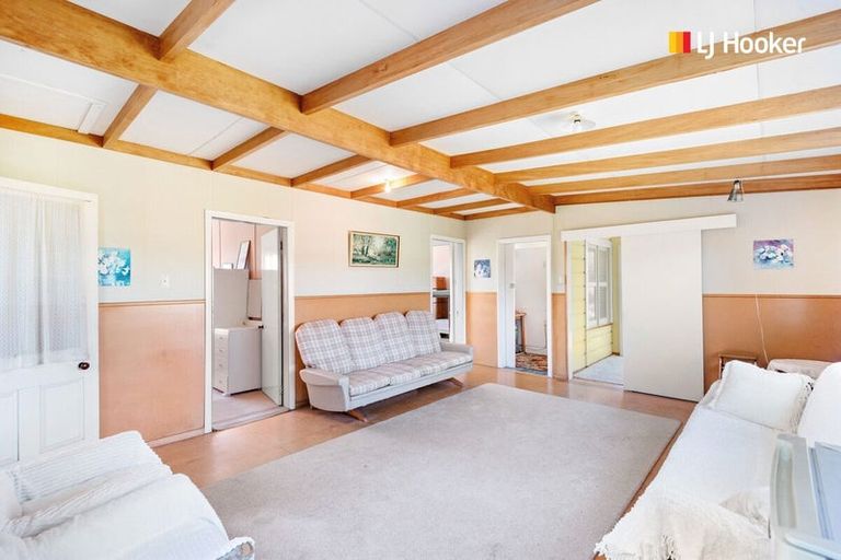 Photo of property in 111 Moturata Road, Taieri Beach, Taieri Mouth, 9091