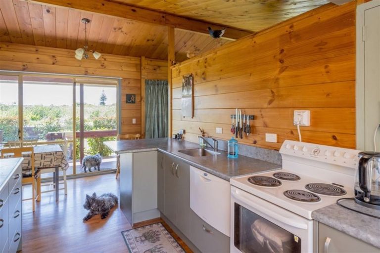 Photo of property in 41 Rangiuru Road, Otaki Beach, Otaki, 5512