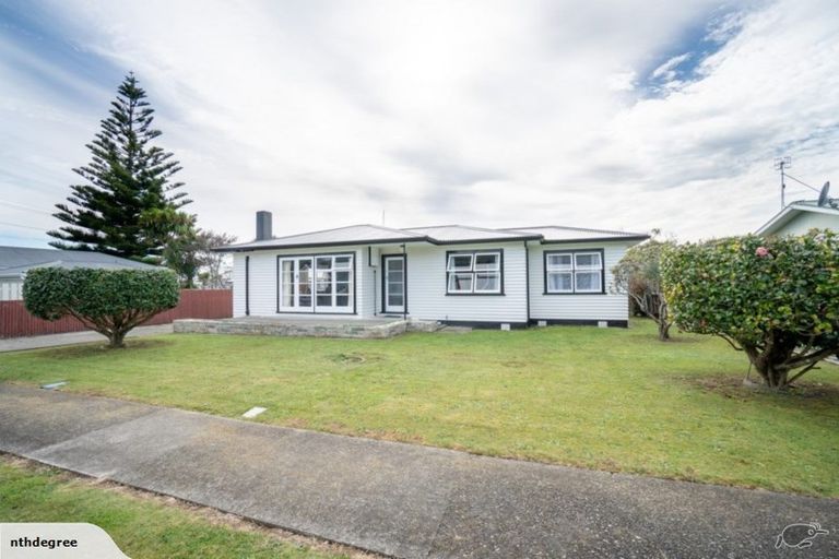 Photo of property in 39 Prouse Street, Levin, 5510