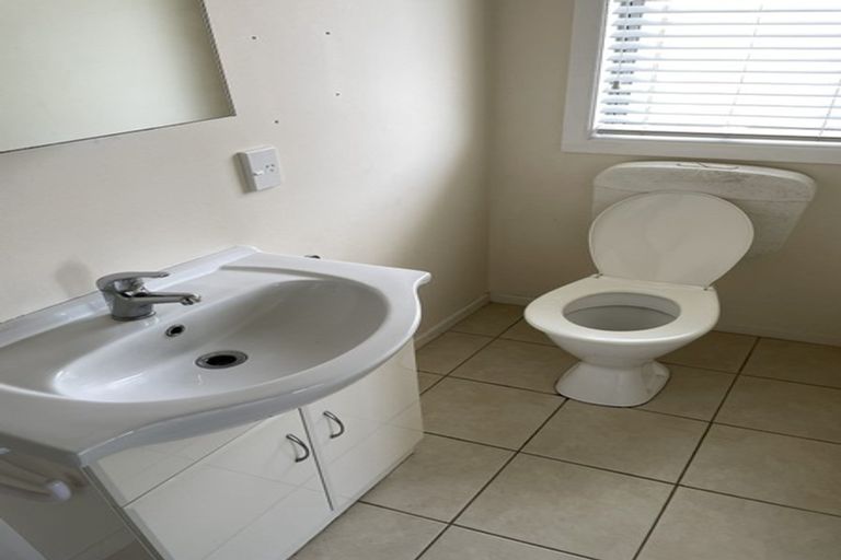 Photo of property in 30 Queen Street, Papakura, 2110