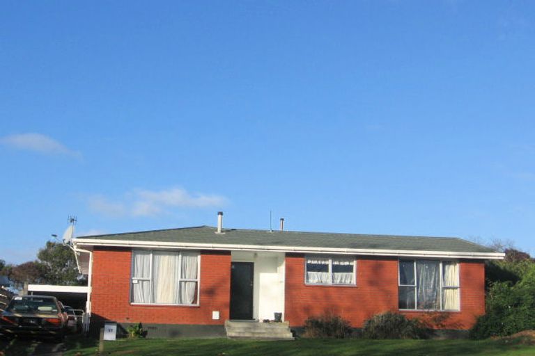 Photo of property in 17 Robinson Crescent, Westbrook, Palmerston North, 4412