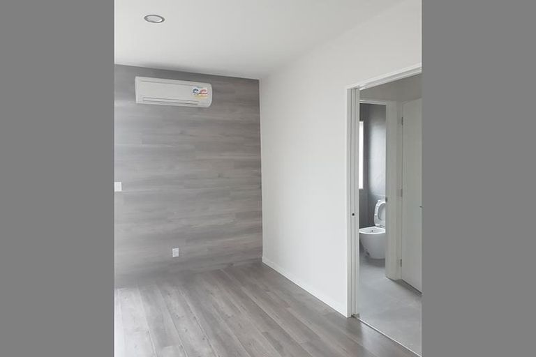 Photo of property in 26 Nephrite Lane, Henderson, Auckland, 0610