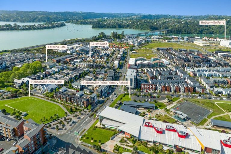 Photo of property in 13 Isitt Road, Hobsonville, Auckland, 0616