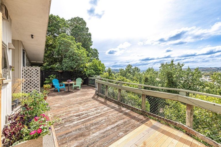 Photo of property in 4 Great North Road, Saint Johns Hill, Whanganui, 4500