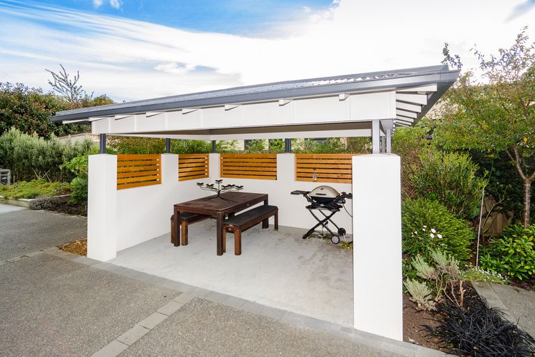 Photo of property in 26 Grandvista Drive, Green Island, Dunedin, 9018