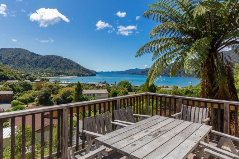 Photo of property in 20 Tirimoana Terrace, Anakiwa, Linkwater, 7281