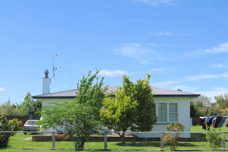 Photo of property in 24 Haldane Street, Elgin, Gisborne, 4010