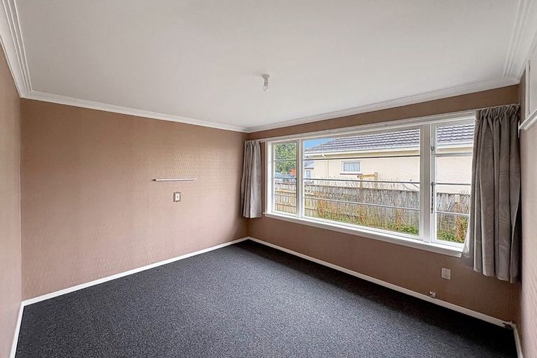 Photo of property in 8 Derby Street, Levin, 5510