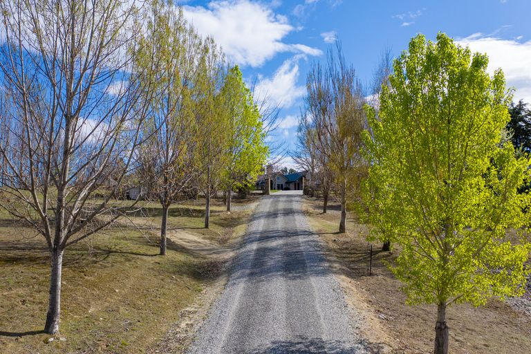 Photo of property in 60 Gilligans Gully Road, Alexandra, 9320