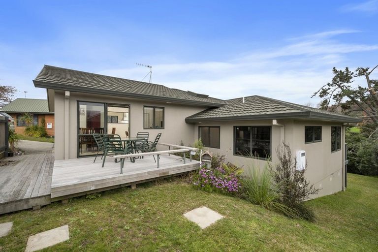 Photo of property in 118 Meander Drive, Welcome Bay, Tauranga, 3112