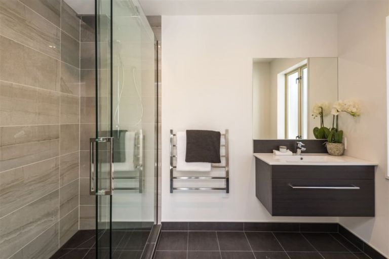 Photo of property in 9 Delhi Place, Cashmere, Christchurch, 8022